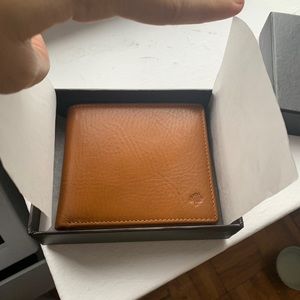 SOLD Mulberry men’s wallet